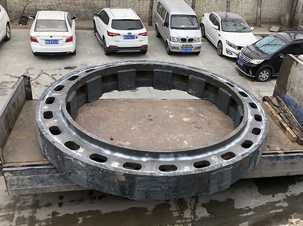 鑄鋼件加工中如何避免出現(xiàn)尺寸偏差和不合格品？