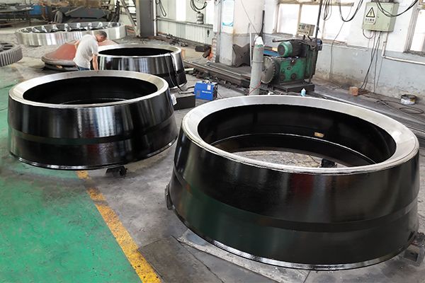 鑄鋼件廠家是怎么防止鑄鋼件的機(jī)械粘砂？